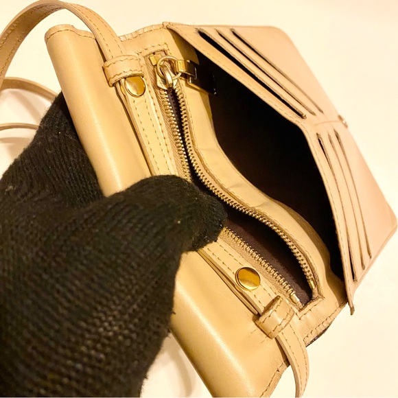 CELINE CROSSBODY WALLET ❤️ - Picture 7 of 10